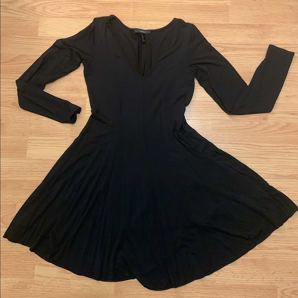Forever 21 Black,V cut long sleeves dress.
